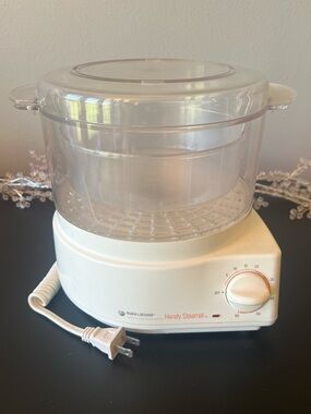 Black & Decker White Electric Food Steamer with Clear Stackable Baskets
